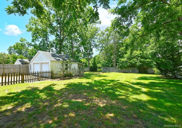25th image of 38 Roosevelt Ave, Islip, NY 11782 | MLS# 1021812