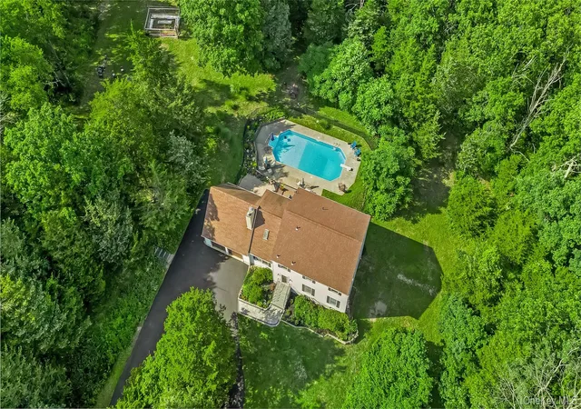 5th image of 185 Rombout Rd, Pleasant Valley, NY 12569 | MLS# 1021840