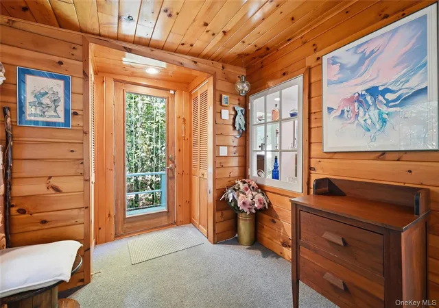 Photo 4 of Sale Pending at 25 Valley Cir, Miller Place, NY 11764 | MLS# 1021850 | Listing updated on 2026-07-25