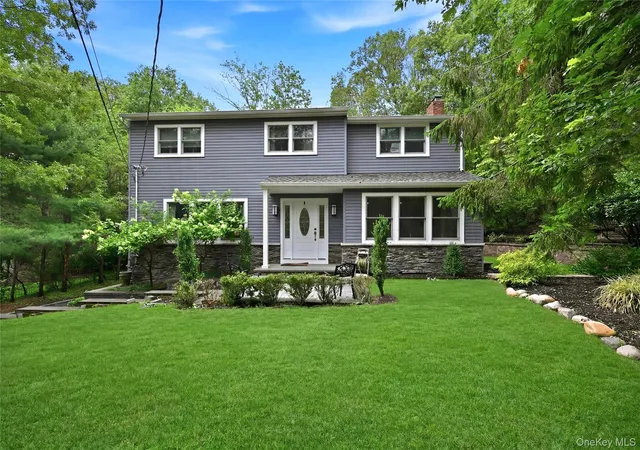Photo 1 of Sale Pending at 135 Oakwood Rd, Brookhaven, NY 11777 | MLS# 1021854 | Listing updated on 2026-09-01