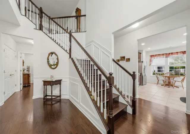 Listing Photo 5 - Condo for sale in building located at 8 Atkins Ct, Carmel, NY 10512