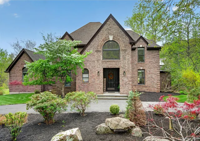 2nd image of 237 South Mountain Rd, New City, NY 10956 | MLS# 1021866