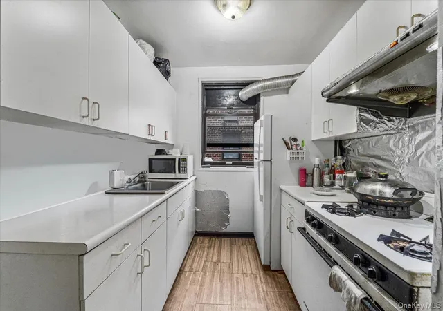 11th image of 132 35 Sanford Ave #602, Flushing, NY 11355 | MLS# 1021867