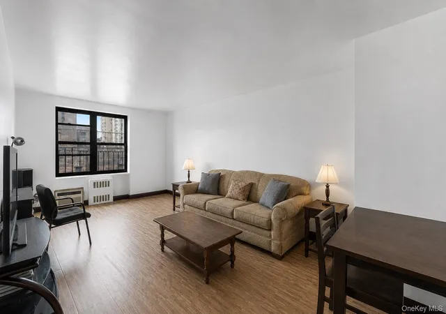 4th image of 132-35 Sanford Ave #602, Flushing, NY 11355 | MLS# 1021867