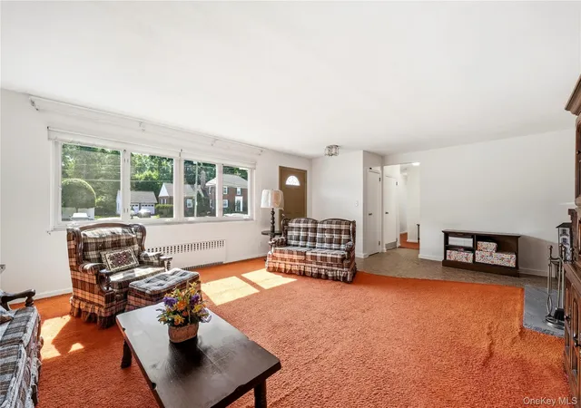 Photo 3 of Sale Pending at 398 Ocean Ave, Oyster Bay, NY 11758 | MLS# 1021869 | Listing updated on 2026-08-01