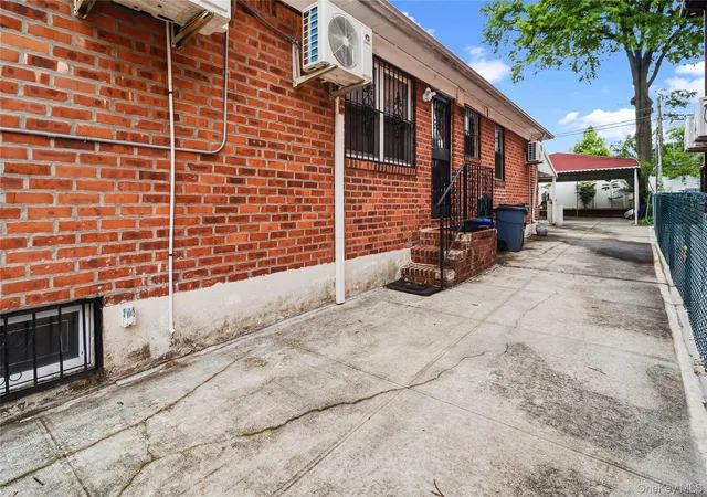 Homes for sale in New York, NY | 5328 Oceania St, New York, NY 11364 | MLS# 1021871