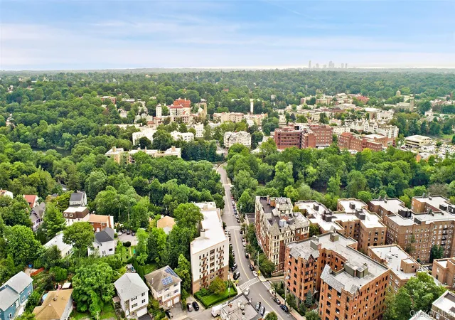 19th image of 25 Parkview Ave #3A, Bronxville, NY 10708 | MLS# 1021874