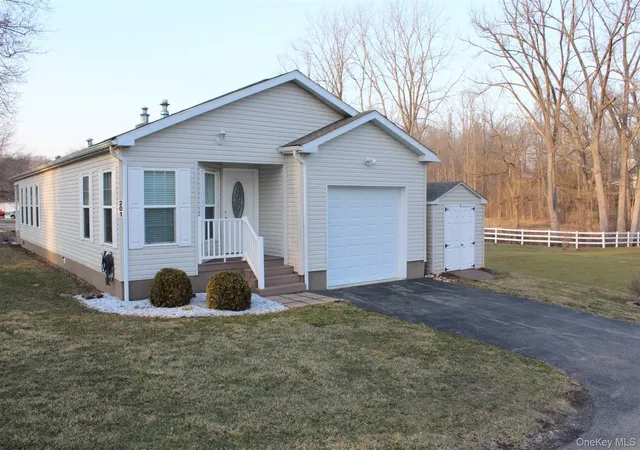 Homes for sale in New Windsor, NY | 201 Brittany Ter #201, New Windsor, NY 12575 | MLS# 1021881