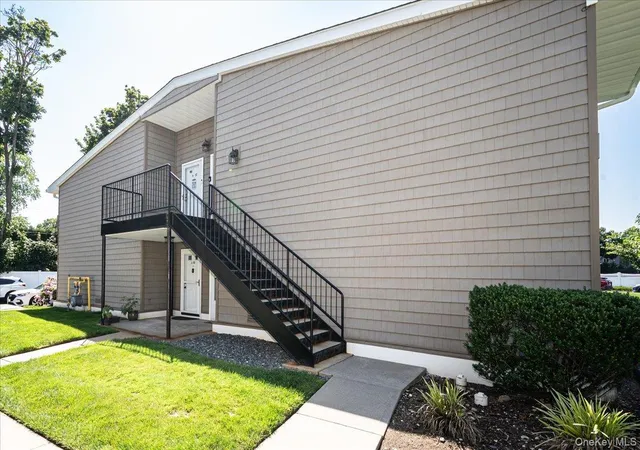 Homes for sale in Smithtown, NY | 365 Route 111 #A12, Smithtown, NY 11787 | MLS# 1021899