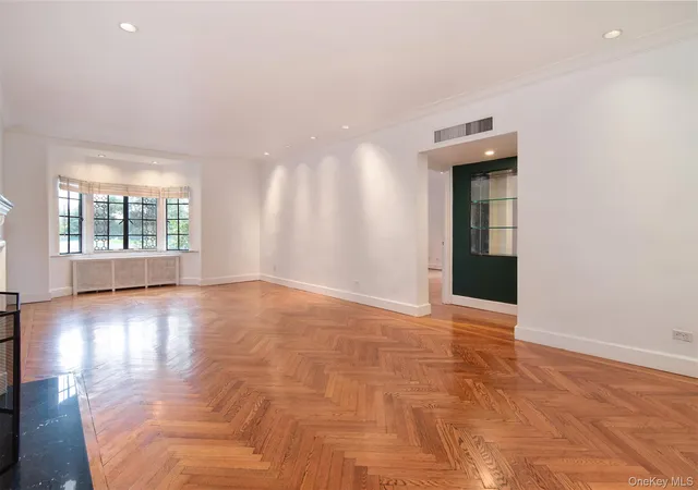 Photo 1 of Sale Pending at 915 Wynnewood Rd #A3, Pelham, NY 10803 | MLS# 1021904 | Listing updated on 2026-09-05