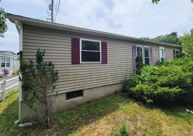 Homes for sale in Crawford, NY | 2607 State Route 17k #1, Crawford, NY 10915 | MLS# 1021917
