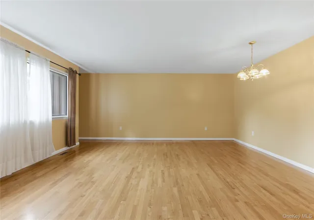 5th image of 702 Scenic Ln, Poughkeepsie, NY 12603 | MLS# 1021925