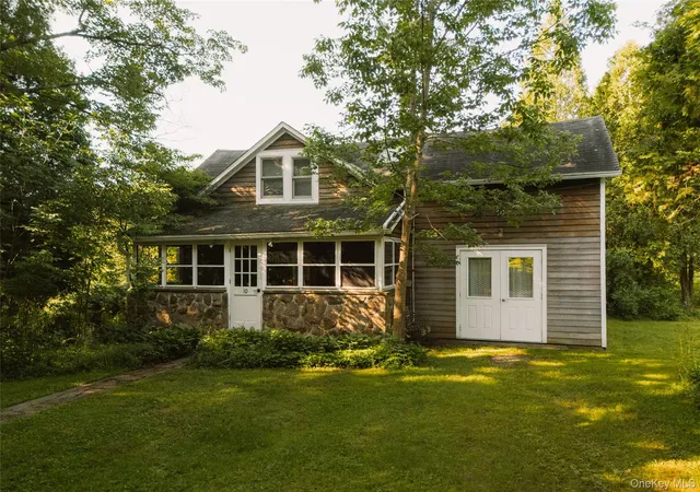 Homes for sale in Liberty, NY | 10 Elk Point Rd, Liberty, NY 12758 | MLS# 1021936