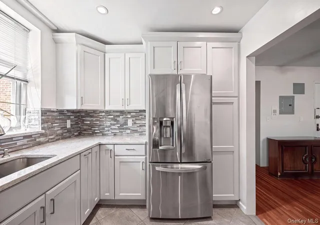 2nd image of 601 Kappock St #4J, New York, NY 10463 | MLS# 1021951