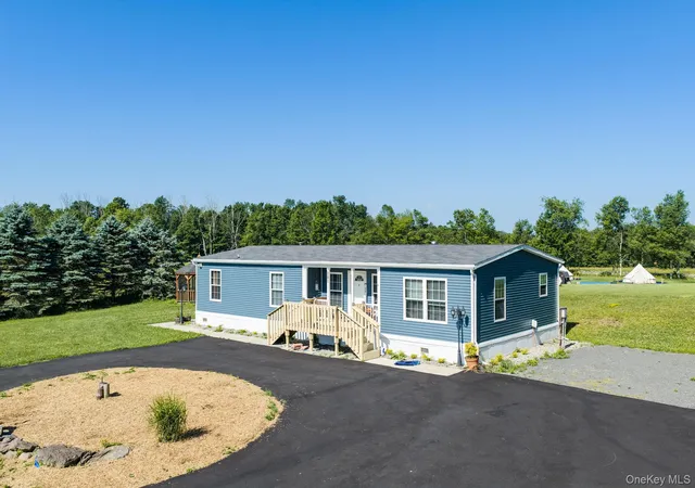 Photo 3 of Manufactured home for sale at 281 Perry Rd, Bethel, NY 12720 | MLS# 1021952 | Listing updated on 2026-10-28