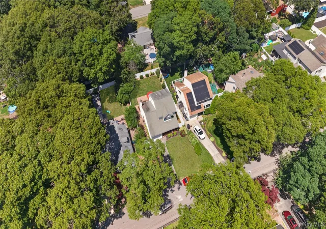 2nd image of 29 Beech Ave, Brookhaven, NY 11738 | MLS# 1021970