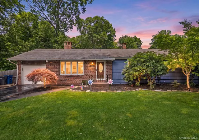 Homes for sale in Ramapo, NY | 15 Summit Ave, Ramapo, NY 10956 | MLS# 1021985