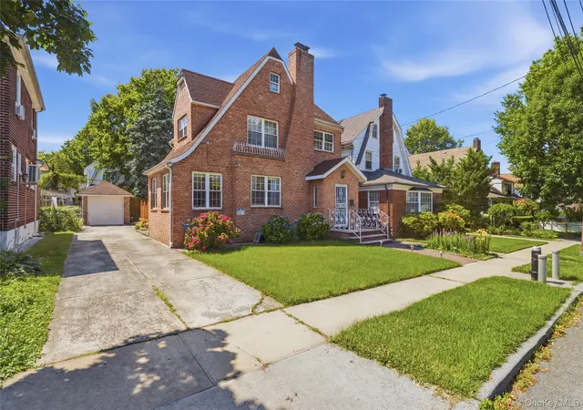 Photo 1 of Single family home for sale at 2934 161st Street, New York, NY 11358 | MLS# 1022027 | Listing updated on 2026-10-08