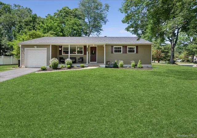 Homes for sale in Clarkstown, NY | 5 Marcus Rd, Clarkstown, NY 10994 | MLS# 1022028