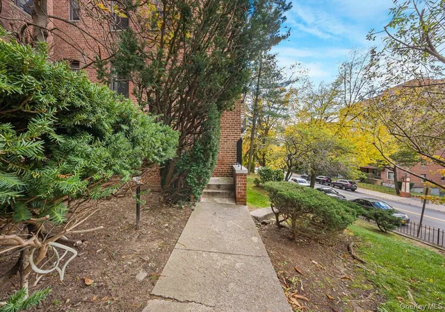 Photo 3 of Condo for sale at 270 N Broadway #PS, Yonkers, NY 10701 | MLS# 1022031 | Listing updated on 2026-09-16