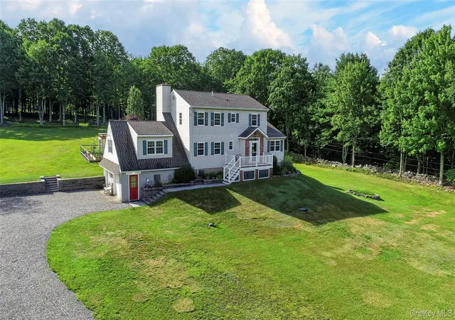 Homes for sale in Wawarsing, NY | 156 Lackawack Hill Rd, Wawarsing, NY 12458 | MLS# 1022038
