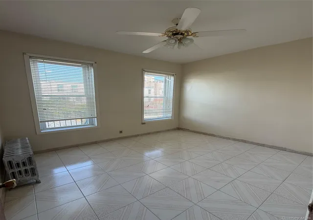 3rd image of 1263 Bay Ridge Pkwy, Brooklyn, NY 11228 | MLS# 1022041