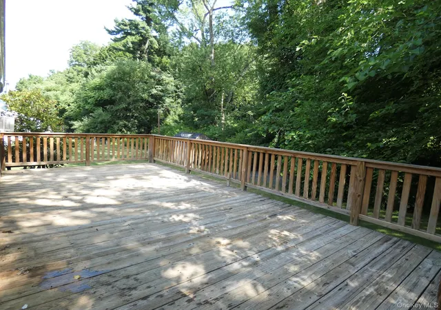 34th image of 28 Hilltop Dr, New Windsor, NY 12553 | MLS# 1022051