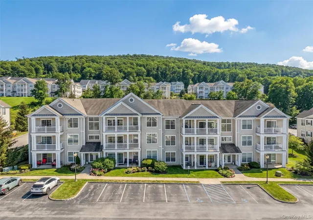 Homes for sale in Fishkill, NY | 1317 Saratoga Ln, Fishkill, NY 12524 | MLS# 1022055