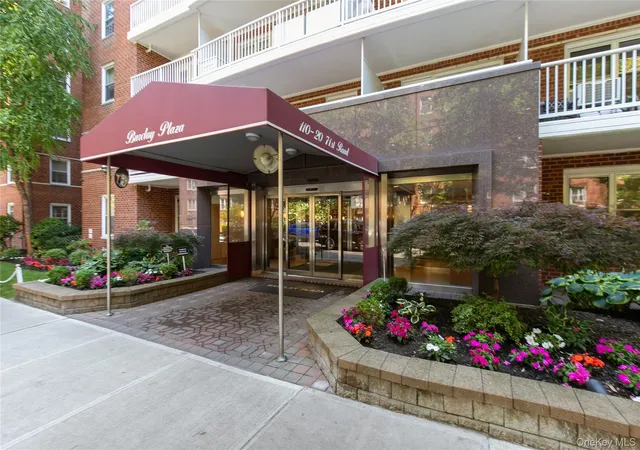 Homes for sale in New York, NY | 110 20 71st Rd #206, New York, NY 11375 | MLS# 1022059