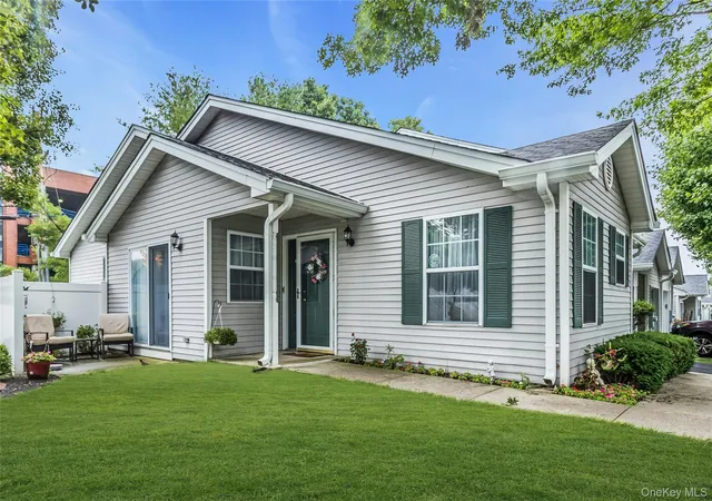 1st image of 1 Biltmore Cir #1, Huntington, NY 11746 | MLS# 1022061