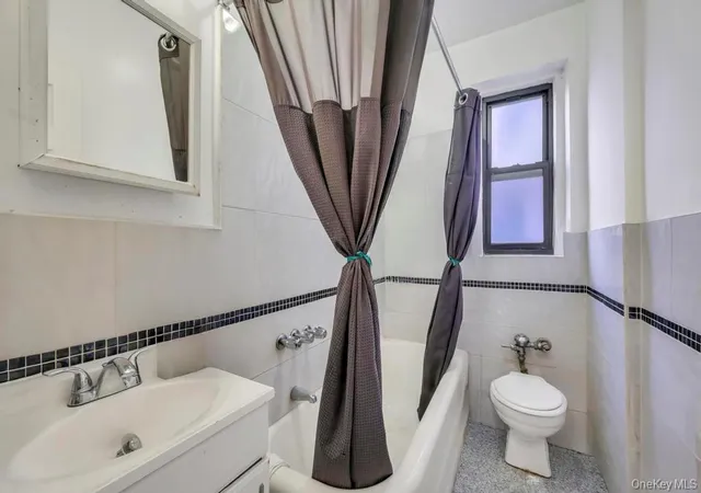 Homes for sale in New York, NY | 2020 E 41st Street, New York, NY 11234 | Houzeo