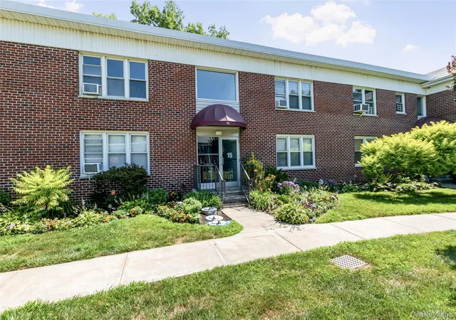 Homes for sale in Yonkers, NY | 15 Winchester Ave #2A, Yonkers, NY 10710 | MLS# 1022065