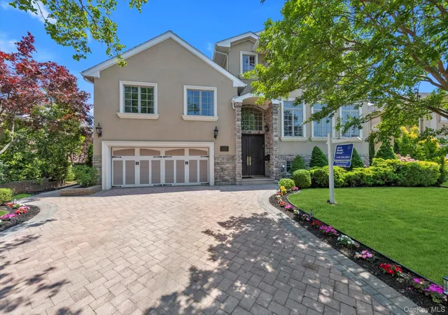 1st image of 760 Hillcrest Pl, Hempstead, NY 11581 | MLS# 1022067