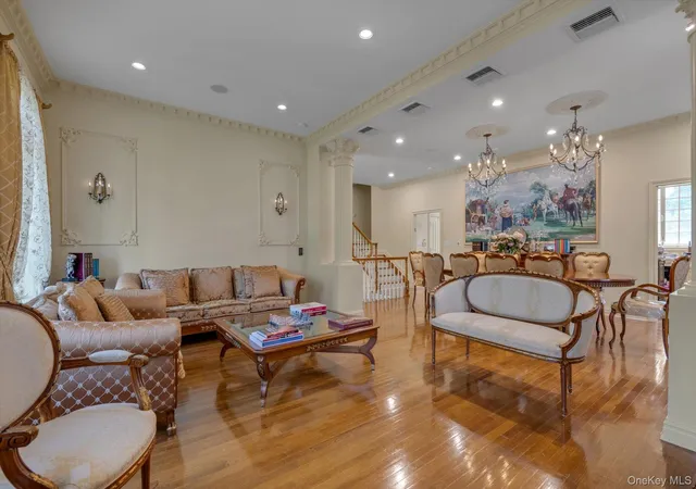 4th image of 760 Hillcrest Pl, Hempstead, NY 11581 | MLS# 1022067