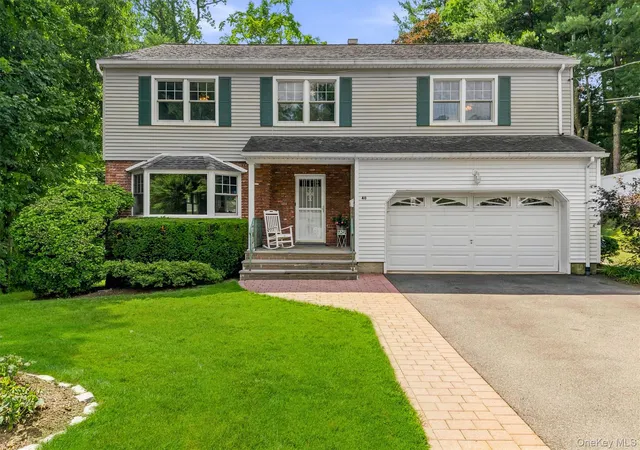 1st image of 40 Sammis Ln, White Plains, NY 10605 | MLS# 1022085