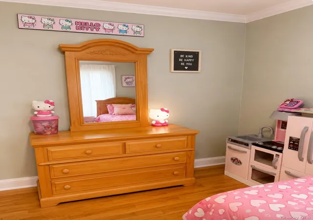 20th image of 269 W Pulaski Rd, Huntington, NY 11746 | MLS# 1022090