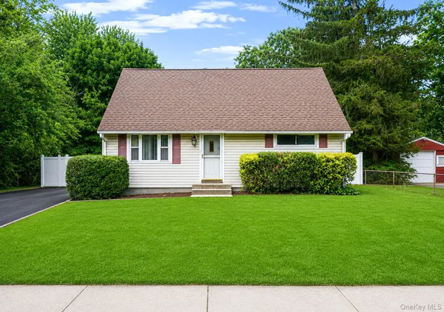 1st image of 48 Marshall Dr, Brookhaven, NY 11784 | MLS# 1022095