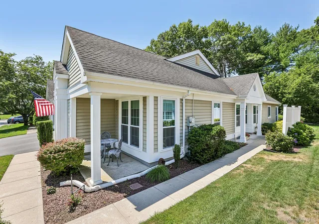 3rd image of 187 Glen Dr, Brookhaven, NY 11961 | MLS# 1022104