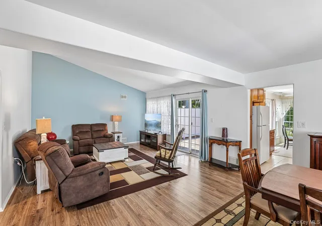 4th image of 187 Glen Dr, Brookhaven, NY 11961 | MLS# 1022104