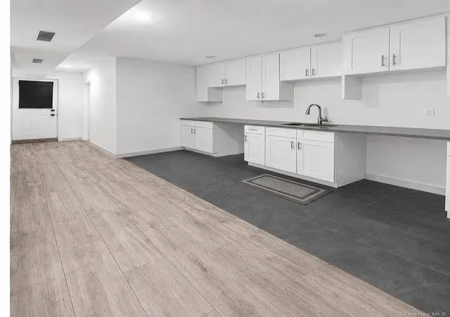 4th image of 253 Robinson Ave, New York, NY 10465 | MLS# 1022107