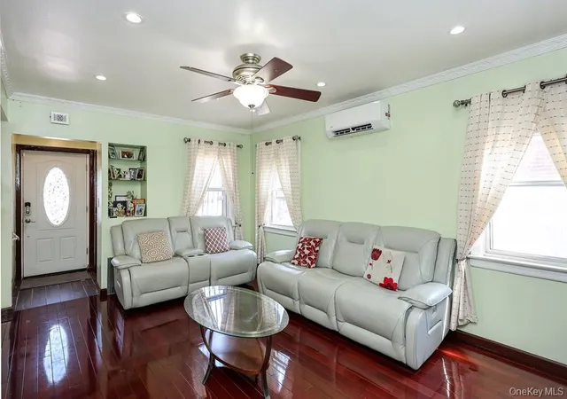 Photo 3 of Single family home for sale at 18348 Camden Ave, New York, NY 11412 | MLS# 1022123 | Listing updated on 2026-08-29