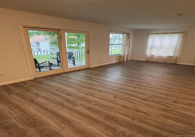 Listing Photo 5 - Condo for sale in building located at 99 Fairview Cir, Brookhaven, NY 11953 - Unit #211U