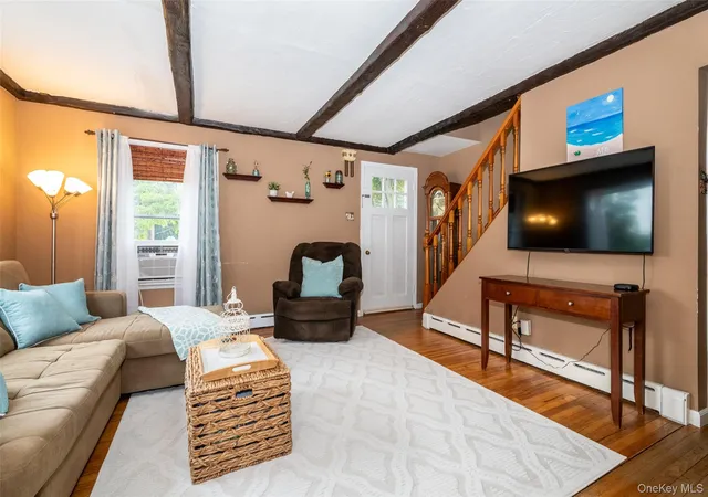 Photo 3 of Sale Pending at 40 Florence Ave, Greenburgh, NY 10522 | MLS# 1022130 | Listing updated on 2026-08-21