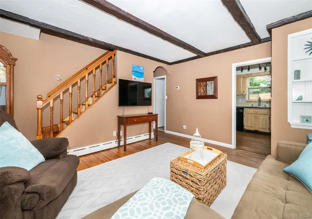 Photo 5 of Sale Pending at 40 Florence Ave, Greenburgh, NY 10522 | MLS# 1022130 | Listing updated on 2026-08-21