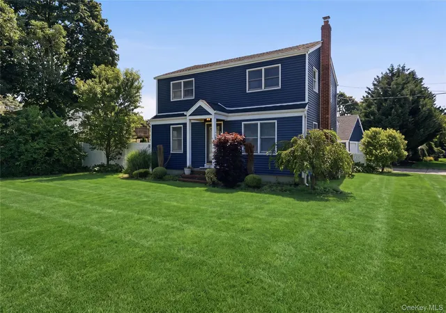 2nd image of 382 Johnson Ave, Bohemia, NY 11716 | MLS# 1022138