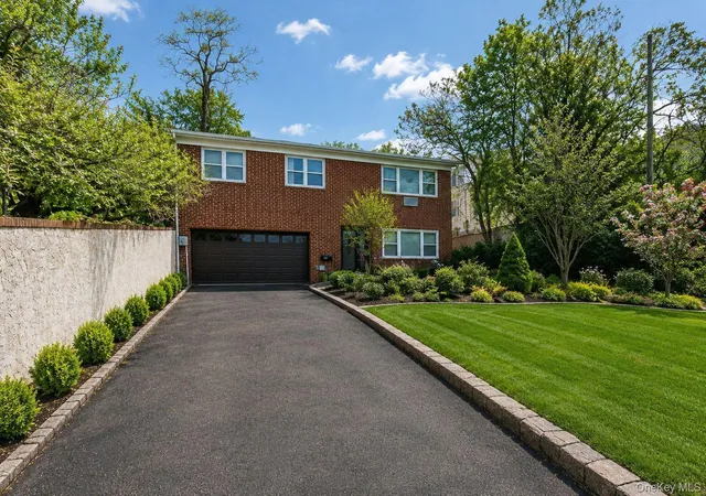 1st image of 201 Shonnard Ter, Yonkers, NY 10701 | MLS# 1022145