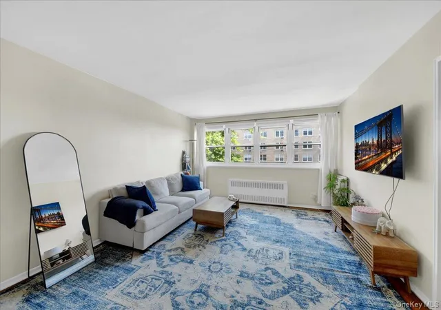 Homes for sale in Rye Town, NY | 370 Westchester Ave #3M, Rye Town, NY 10573 | MLS# 1022150