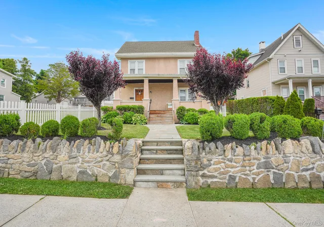 Photo 2 of Sale Pending at 609 Washington St, Peekskill, NY 10566 | MLS# 1022179 | Listing updated on 2026-08-17