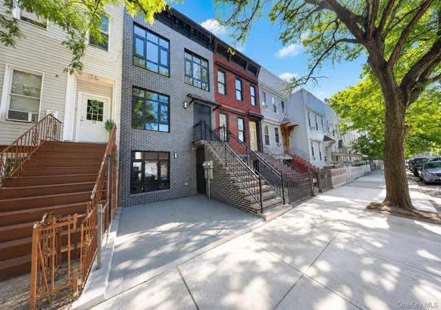 4th image of 25 Goodwin Pl, New York, NY 11221 | MLS# 1022198