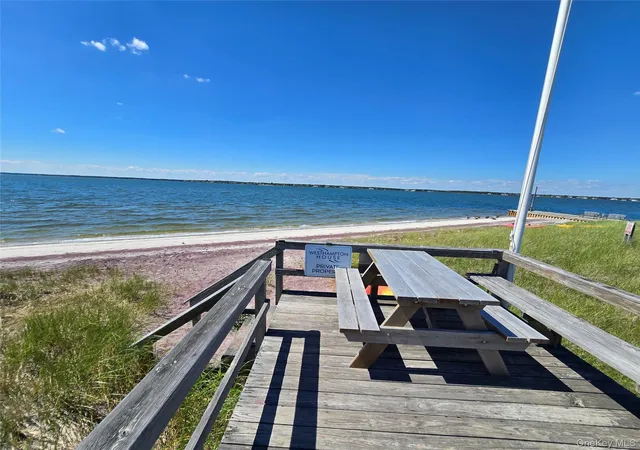 Homes for sale in Southampton, NY | 585 Dune Rd #L10, Southampton, NY 11978 | MLS# 1022205
